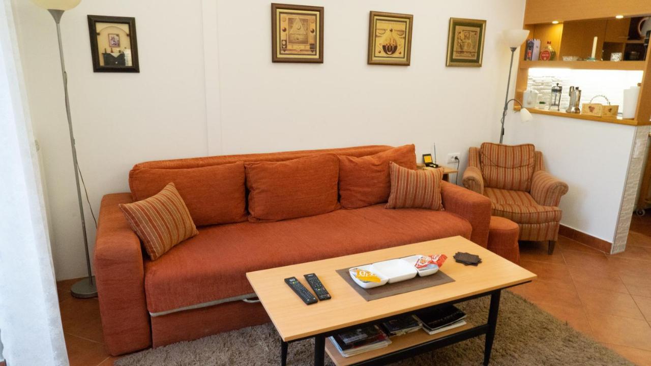 Apartment Akacija Gardens Belgrade Extérieur photo