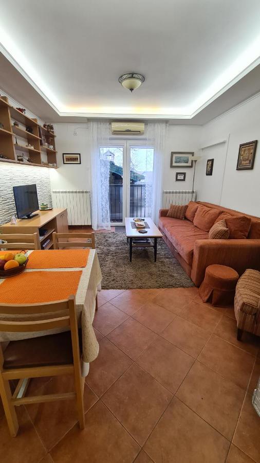 Apartment Akacija Gardens Belgrade Extérieur photo