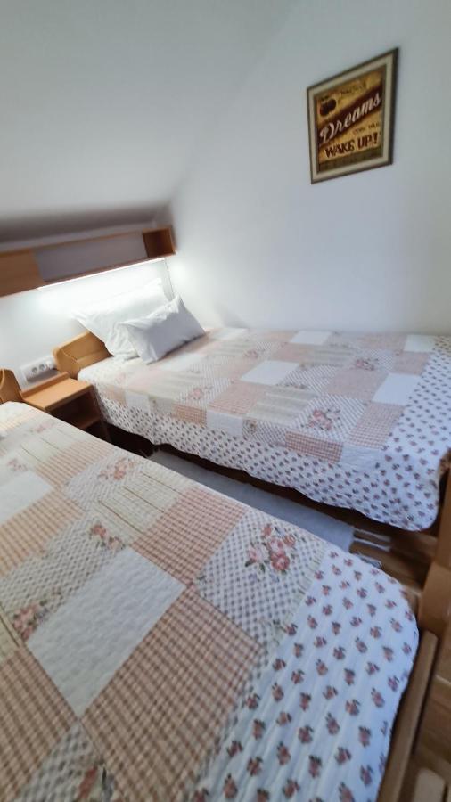 Apartment Akacija Gardens Belgrade Extérieur photo