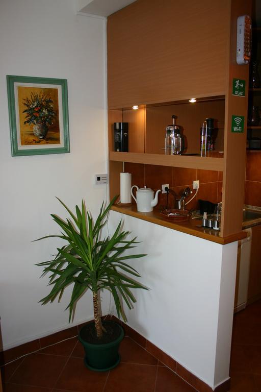 Apartment Akacija Gardens Belgrade Chambre photo