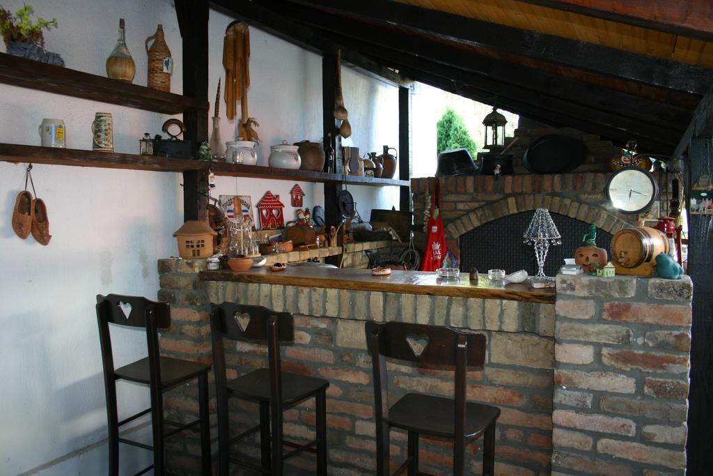 Apartment Akacija Gardens Belgrade Extérieur photo
